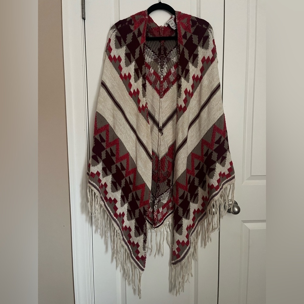 American Rag Aztec Western Fringe Open Poncho size M/L